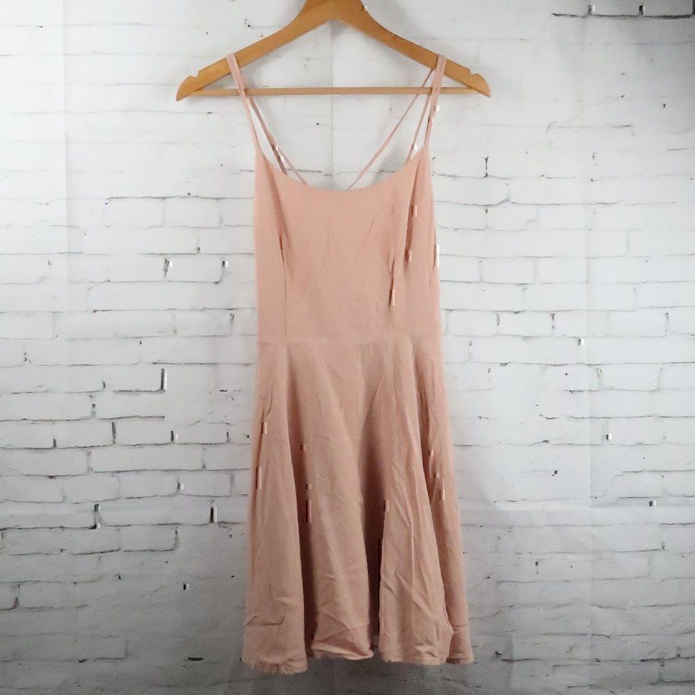 FOREVER 21 PEACH SPAGHETTI STRAP FULL SKIRT DRESS SIZE MEDIUM